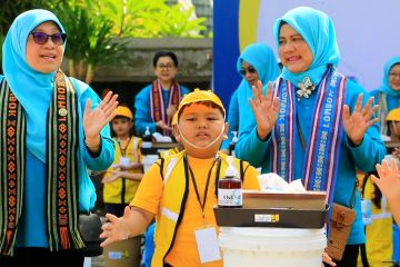 Iriana Jokowi dan OASE KIM tingkatkan literasi siswa di Kota Mataram