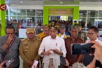 Presiden Jokowi tinjau pelayanan dan fasilitas kesehatan di RSUD Muna