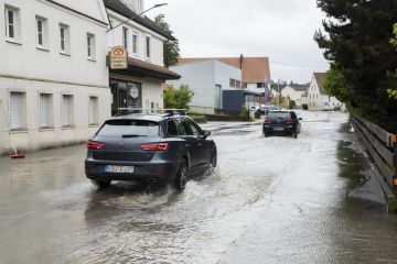 Hujan lebat di Jerman selatan sebabkan banjir dan evakuasi warga
