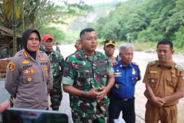 Dandim Agam minta warga Ngarai Sianok Bukittinggi mengungsi sementara