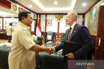 Prabowo bahas kerja sama bidang pertahanan dengan Dubes Denmark 