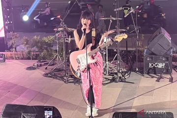 Nadine Abigail tampil ceria buka Road to NAVASRPM on Prambanan Jazz