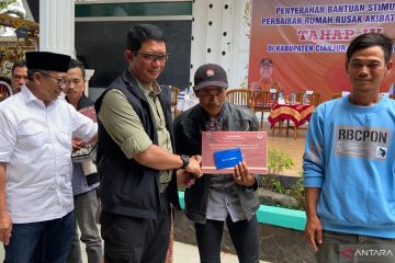 BNPB serahkan bantuan stimulan tahap IV gempa Cianjur