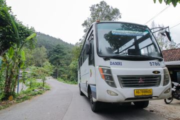 Jelajahi Keindahan Alam Ponorogo Bersama DAMRI!