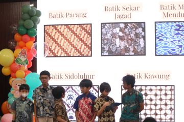 Perwakilan anak Indonesia kenalkan batik di ASEAN-China Center
