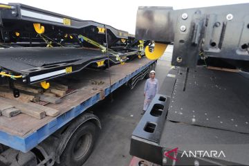 PT INKA ekspor 96 container flat top (CFT) Wagon ke Selandia Baru