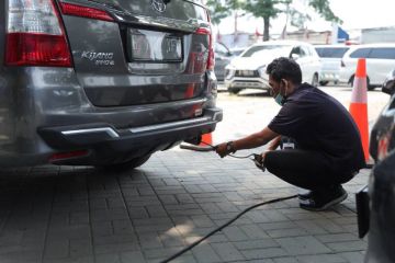 DLH Tangerang uji emisi kendaraan dengan target 700 unit sehari