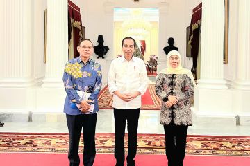 Khofifah-Rektor Unair bertemu Presiden serahkan konsep Indonesia Maju