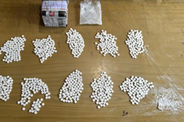 Bea Cukai dan Polri Sita Ribuan Butir Narkoba dalam Paket Tujuan Kabupaten Keerom