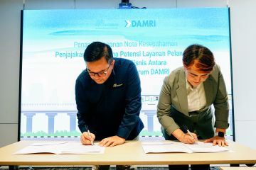 Kolaborasi Strategis! DAMRI dan MRT Jakarta Sepakati MoU Kerja Sama Bisnis dan Peningkatan Layanan Pelanggan
