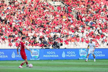 AQUA ajak penonton bersihkan sampah GBK usai pertandingan Timnas