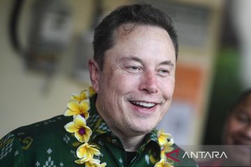 Pemegang saham Tesla gugat Elon Musk karena lebih fokus pada xAI