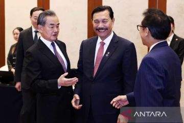 Menko Luhut bertemu Menlu Wang Yi bahas stabilitas Indonesia-China
