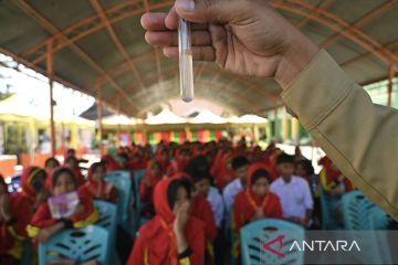 Sosialisasi kosmetik dan bahan pangan berbahaya di Palu