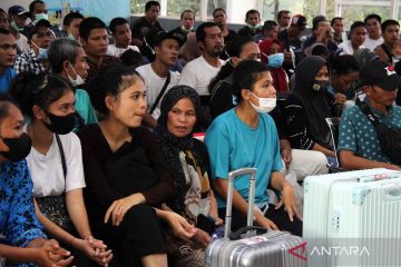 Malaysia deportasi ratusan pekerja migran Indonesia lewat Dumai