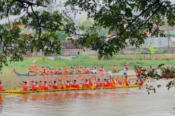 FIB UI perluas informasi keharmonisan melalui Festival Perahu Naga