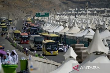 Jamaah nafar awal tinggalkan mina hari ini sebelum matahari terbenam