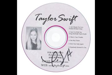 CD rekaman awal Taylor Swift terjual lebih dari 12 ribu dolar AS