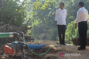Presiden Jokowi berharap pompa air bantuan Kementan dapat mengantisipasi kesulitan air pada musim kemarau