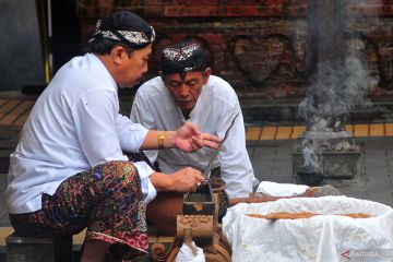 Penjamasan pusaka Sunan Kudus