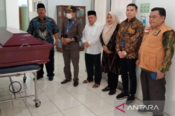 Seorang haji pendaratan teknis asal Surabaya wafat di RS Amri Tambunan