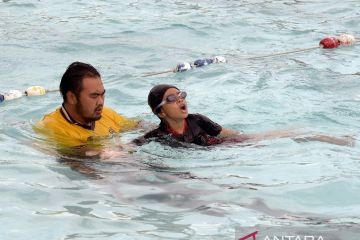 Kelas renang libur sekolah di Bandarlampung