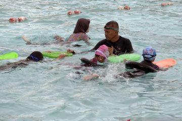 Kelas renang libur sekolah di Bandarlampung