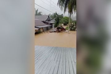 Banjir bandang di Desa Mbuwu Donggala, rumah warga hanyut