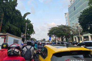 HUT Bhayangkara, Jalan Juanda menuju Monas macet parah