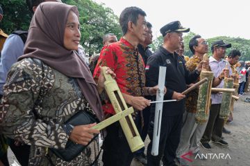 Peluncuran program Siskamling di Kendari