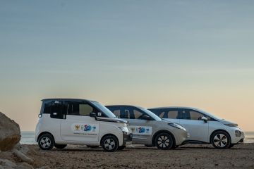 Wuling beri 240 unit mesin praktik ke SMK dan universitas Indonesia