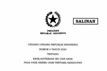 Jokowi teken UU KIA untuk hak keluarga di 1.000 hari pertama kehidupan