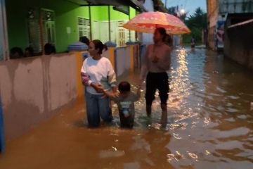 Perkampungan di Rangkasbitung dikepung banjir 