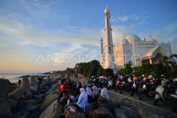 Kunjungan wisatawan di Sumatera Barat