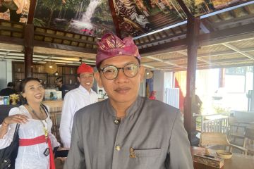 Forkom Dewi Bali: Manfaatkan upacara adat buat festival