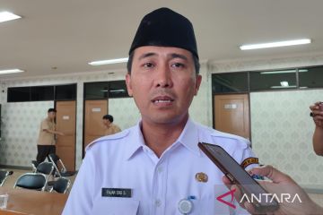 Camat Cakung fasilitasi warga Kampung Sawah Indah untuk mekarkan RT/RW