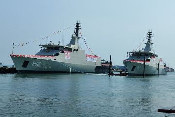 TNI AL luncurkan kapal patroli buatan dalam negeri perkuat keamanan