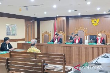 Hakim kembali tunda sidang tuntutan Jemy Sutjiawan di kasus BTS 4G