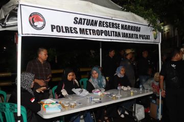 Polisi tangkap 26 pengedar dan pengguna narkoba di Kali Pasir