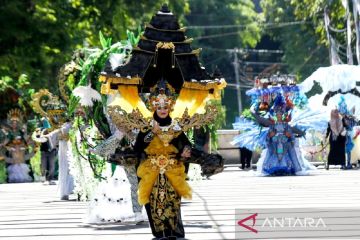 Tiga menteri akan saksikan Karnaval Etnik Banyuwangi besok