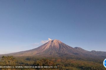 Aktivitas Gunung Semeru didominasi gempa letusan