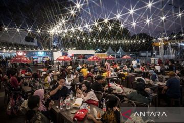 Malam ini penutupan, warga berburu diskon di Jakarta Fair Kemayoran