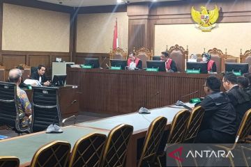 Jemy Sutjiawan dituntut 4 tahun penjara terkait kasus korupsi BTS 4G