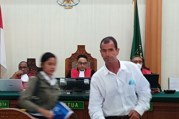 Aniaya petugas Bea Cukai, WN Chile diadili di Pengadilan Denpasar