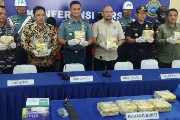 TNI AL Dumai amankan tiga kurir bawa sabu 11,6 kilogram