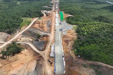 WSBP suplai beton Readymix jalan IKN segmen Jembatan Pulau Balang 5B