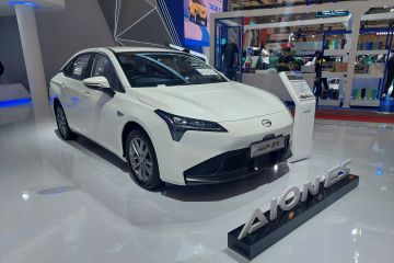 Sedan listrik AION ES dibanderol Rp386 juta di GIIAS 2024