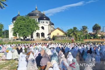 Ribuan masyarakat Lhoknga laksanakan shalat minta hujan