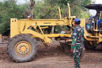 Kodim 0403 OKU perbaiki Jalinsum rusak parah