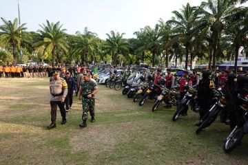 Polisi lakukan penyekatan antisipasi konvoi motor saat Suran Agung